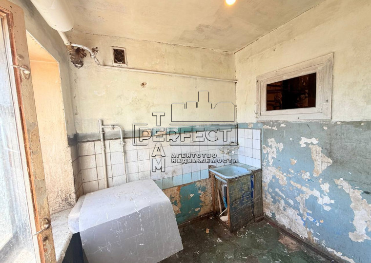 Продаж 1-кімнатної квартири 34 м², Леоніда Бикова бул., Каденюка (проспект) 5/2