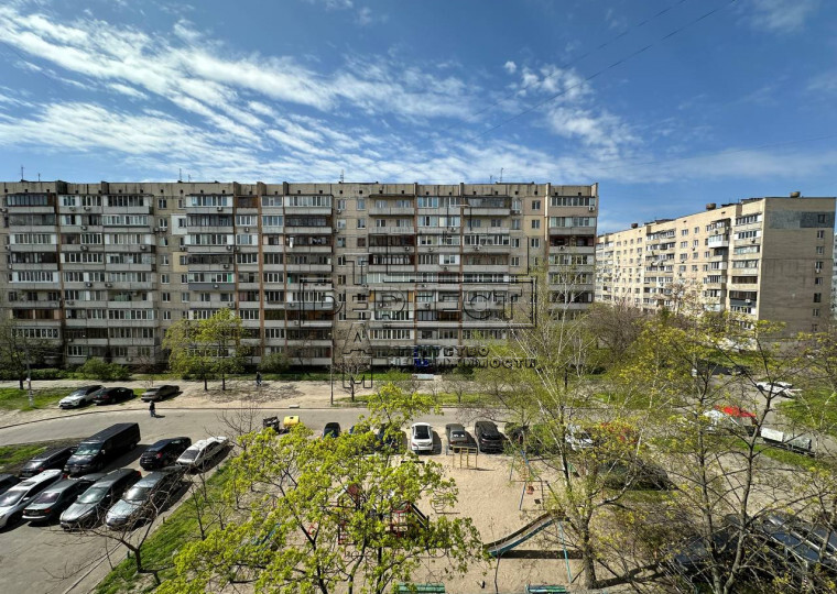 Продаж 1-кімнатної квартири 37 м², Оболонський просп., 25