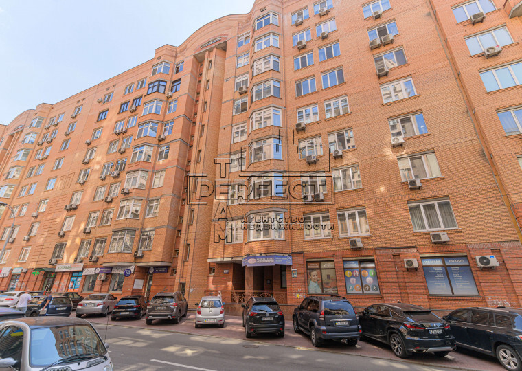 Продаж 4-кімнатної квартири 190 м², Павлівська вул., 17