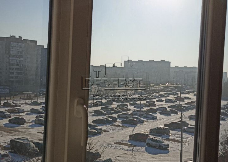 Продаж 1-кімнатної квартири 34 м², Пожарського вул., 16б