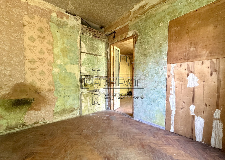 Продаж 2-кімнатної квартири 40 м², Тампере вул., 8Б