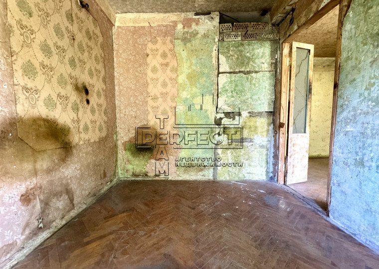 Продаж 2-кімнатної квартири 40 м², Тампере вул., 8Б