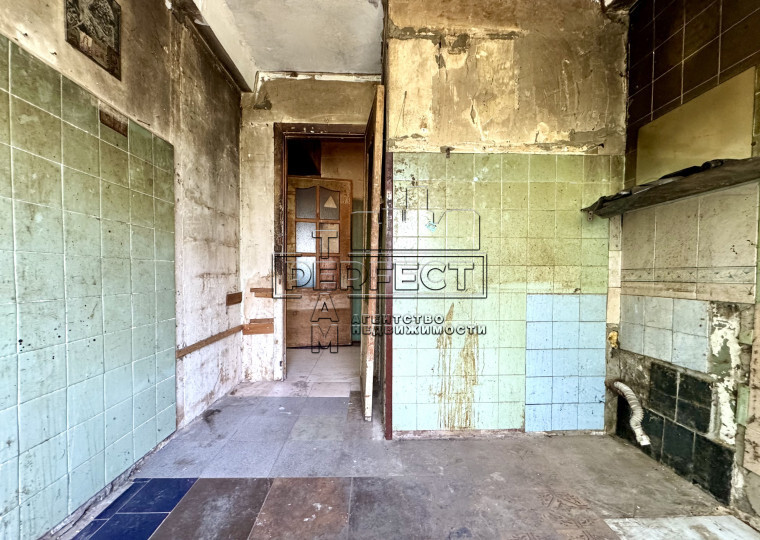 Продаж 2-кімнатної квартири 40 м², Тампере вул., 8Б