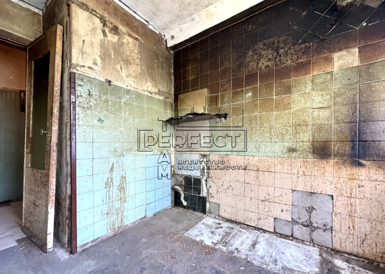 Продаж 2-кімнатної квартири 40 м², Тампере вул., 8Б