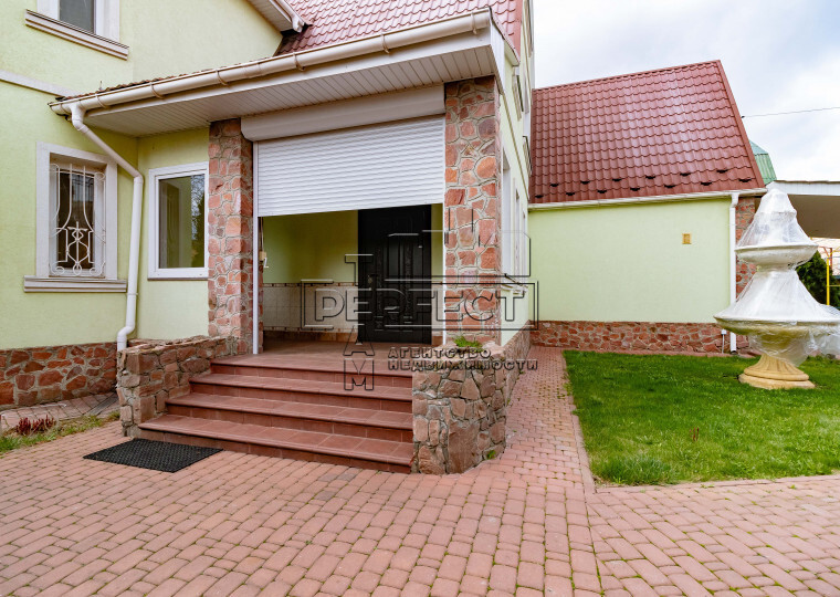 Продаж 5-кімнатної квартири 356 м², Богдана Хмельницького вул., 86
