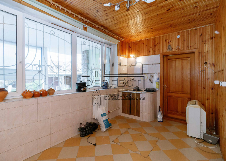 Продаж 5-кімнатної квартири 356 м², Богдана Хмельницького вул., 86