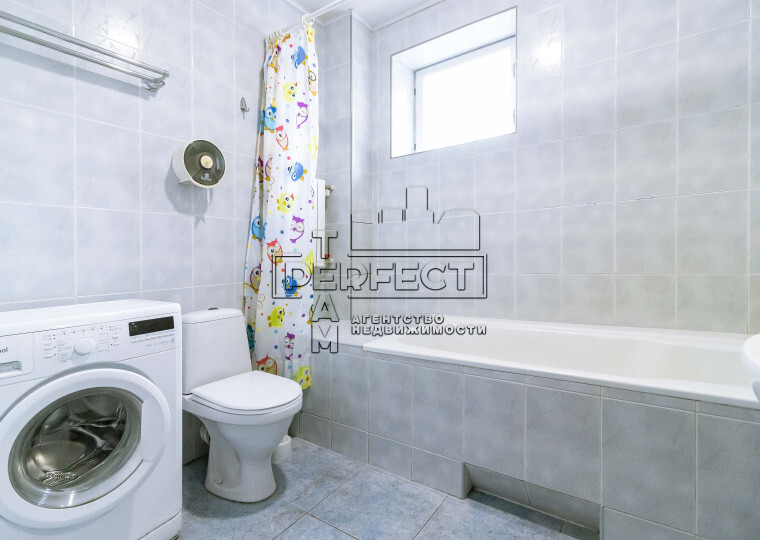 Продаж 5-кімнатної квартири 356 м², Богдана Хмельницького вул., 86