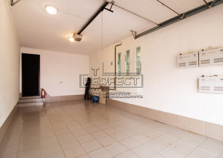 Продаж 5-кімнатної квартири 356 м², Богдана Хмельницького вул., 86