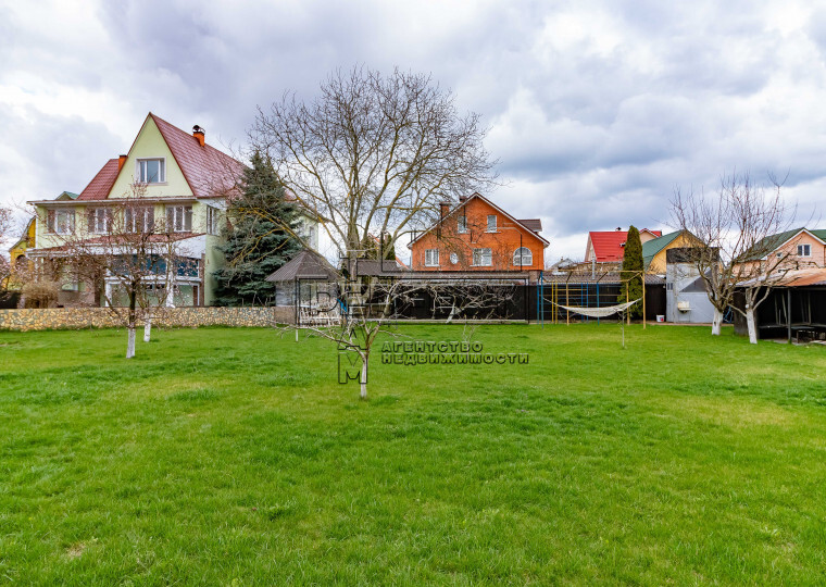 Продаж 5-кімнатної квартири 356 м², Богдана Хмельницького вул., 86