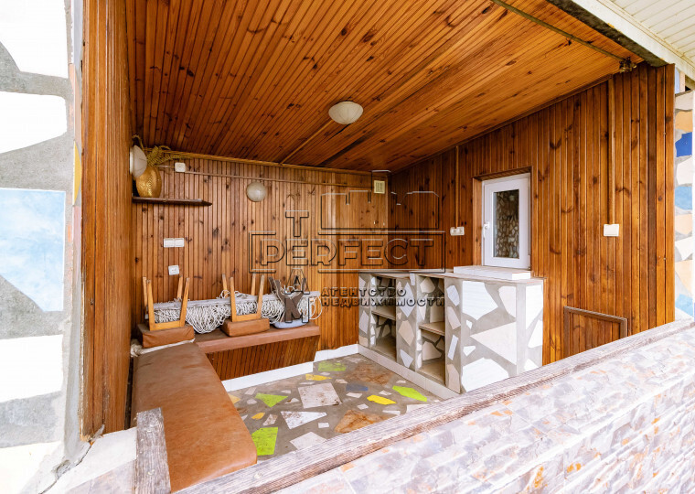 Продаж 5-кімнатної квартири 356 м², Богдана Хмельницького вул., 86