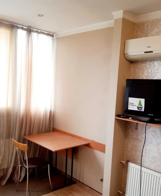 Продажа 2-комнатной квартиры 60 м²