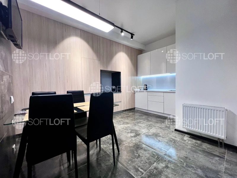 Продажа 1-комнатной квартиры 60 м²