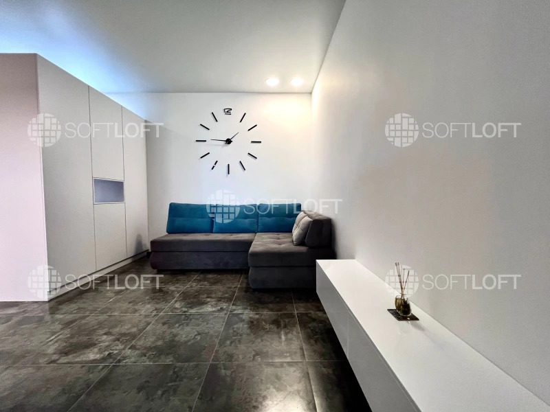 Продажа 1-комнатной квартиры 60 м²