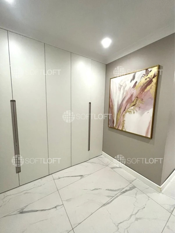 Продаж 2-кімнатної квартири 76 м²