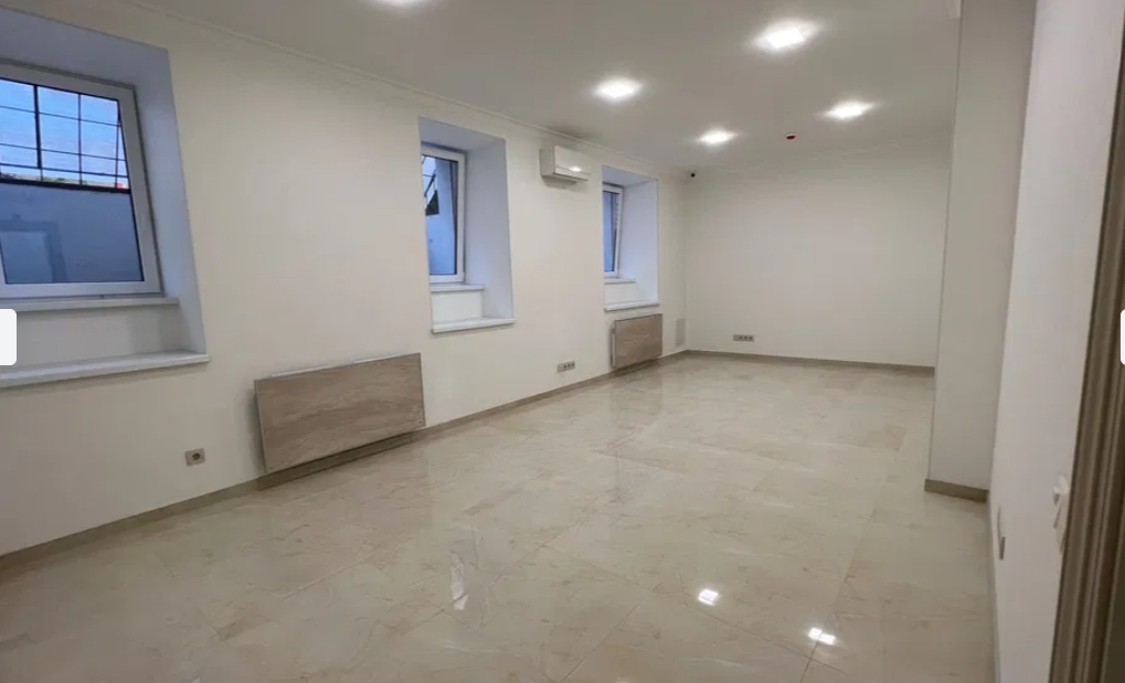 Аренда офиса 133 м², Торговая ул.