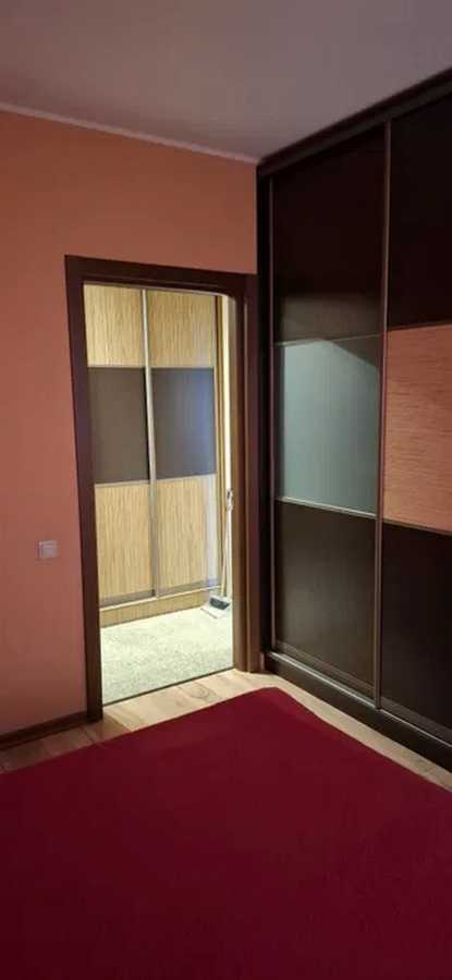 Продажа 2-комнатной квартиры 52 м², Лайоша Гавро, 9в