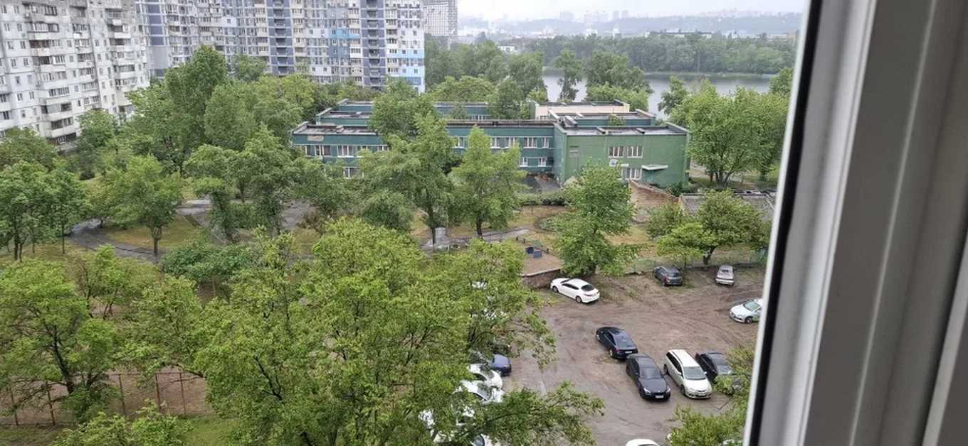 Продажа 2-комнатной квартиры 52 м², Лайоша Гавро, 9в