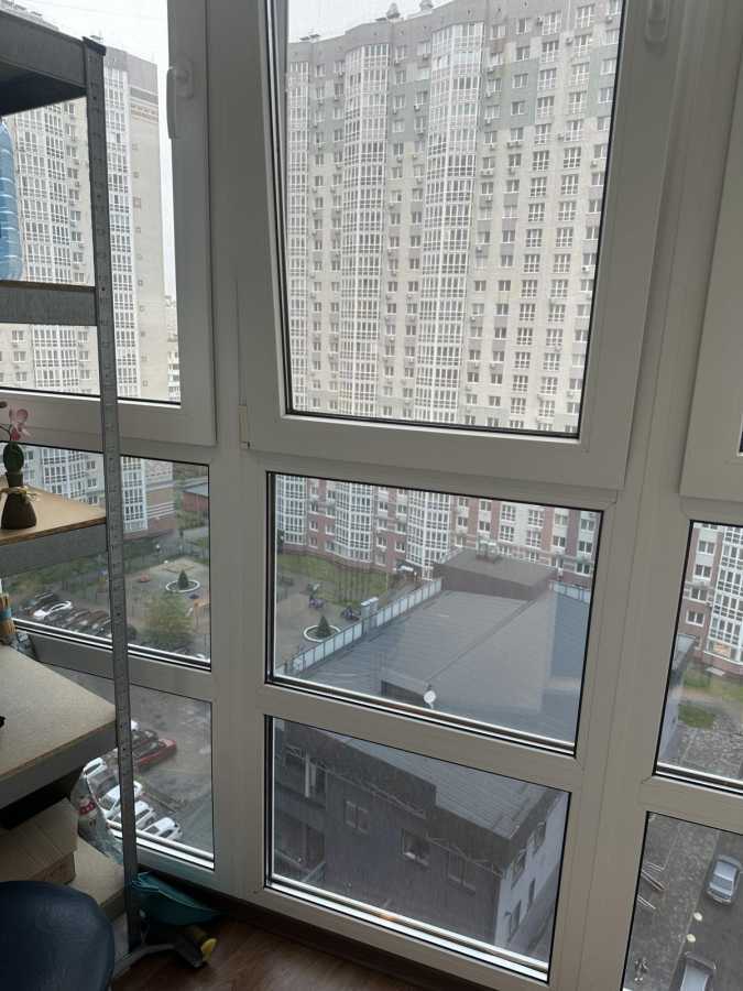 Продажа 1-комнатной квартиры 37 м², Бориса Гмыри ул., 16А
