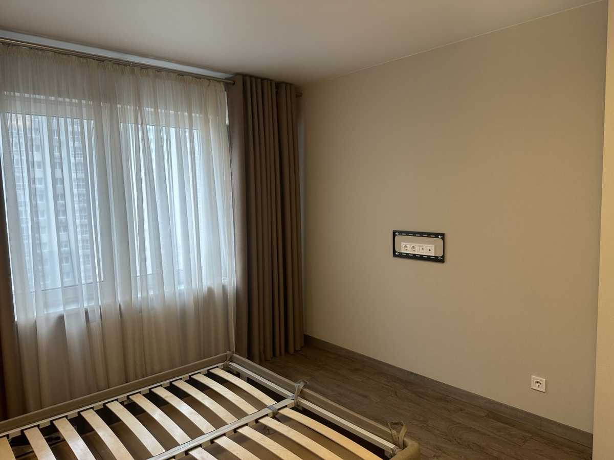 Продажа 1-комнатной квартиры 37 м², Бориса Гмыри ул., 16А