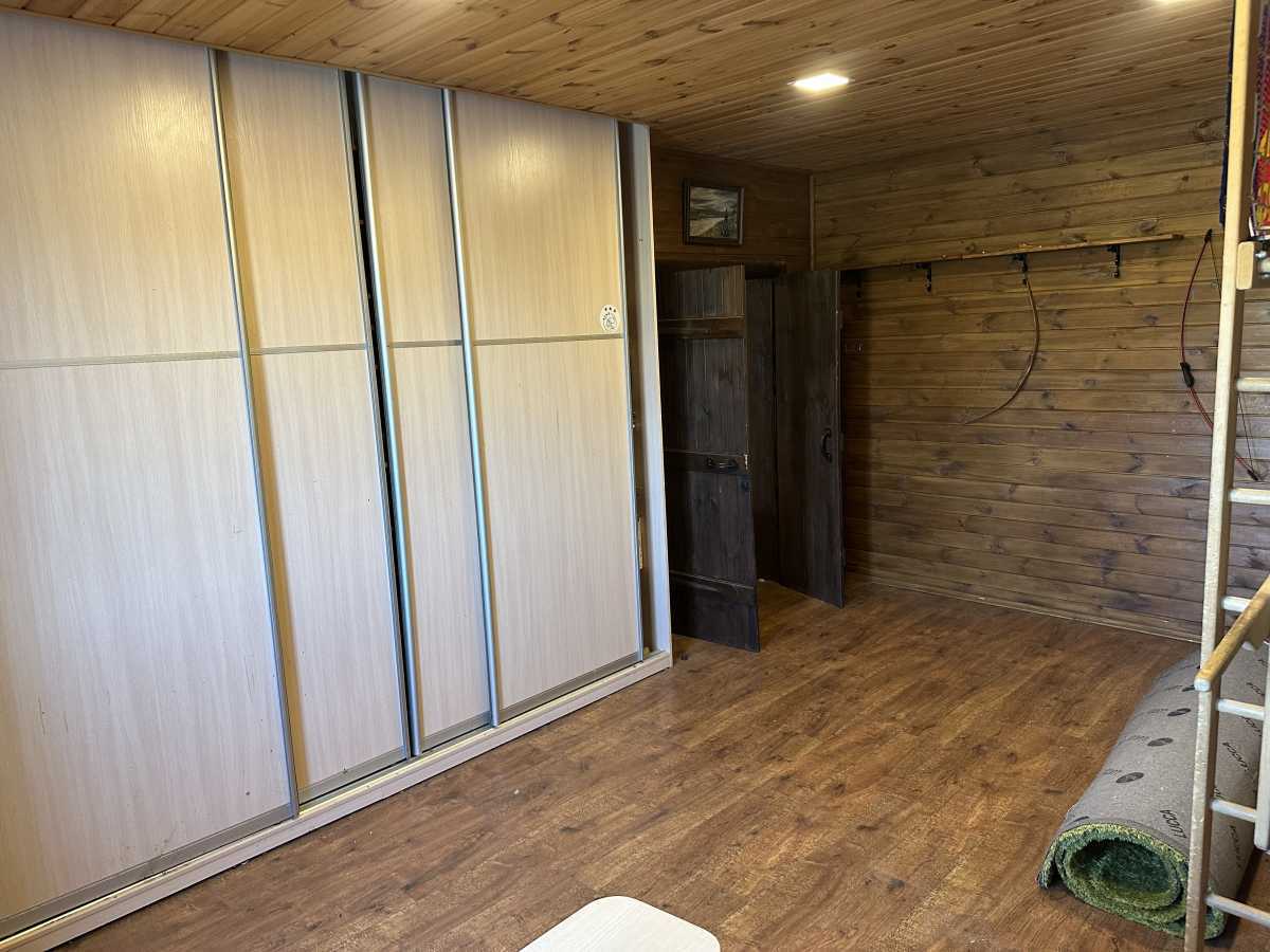 Аренда 3-комнатной квартиры 95 м², Саперно-Слободская ул., 8