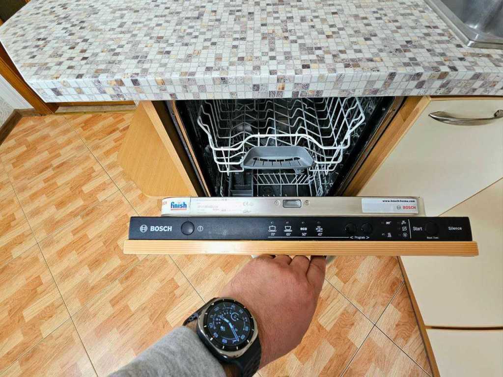 Продажа 3-комнатной квартиры 89 м², Михаила Драгомирова ул., 2