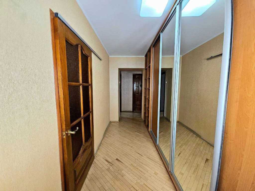 Продажа 3-комнатной квартиры 89 м², Михаила Драгомирова ул., 2
