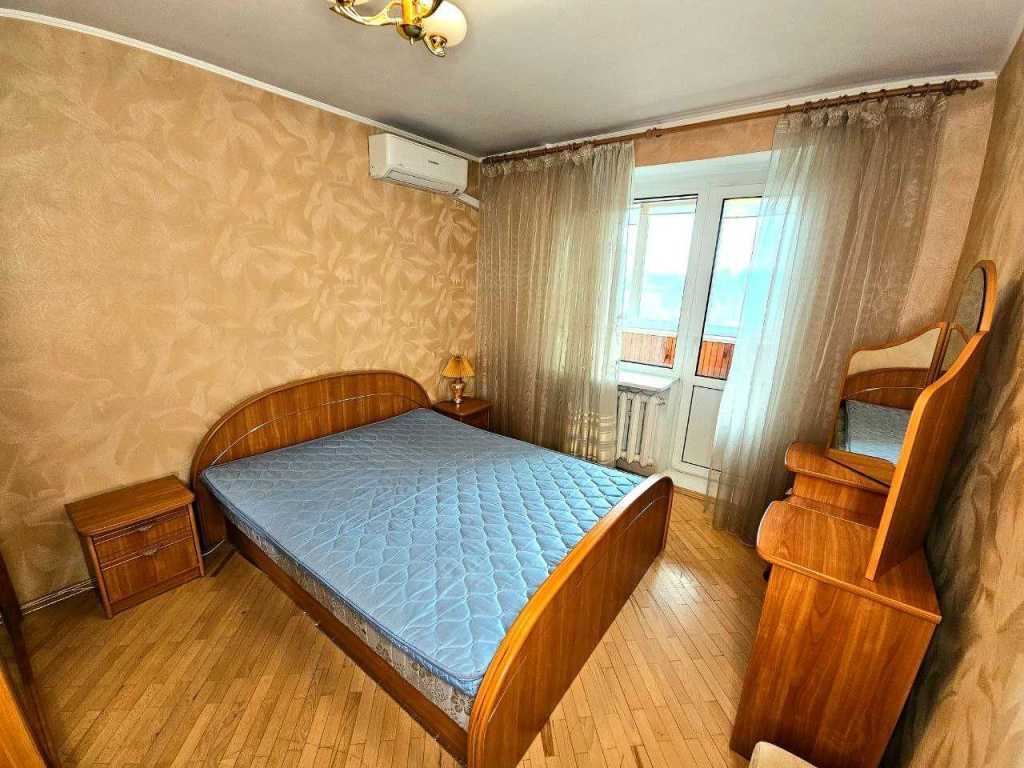 Продажа 3-комнатной квартиры 89 м², Михаила Драгомирова ул., 2