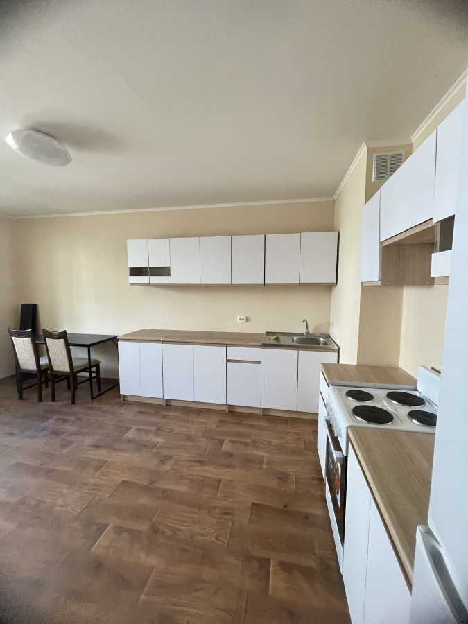 Оренда 3-кімнатної квартири 100 м², Миколи Кібальчича вул., Хвылевого, 1