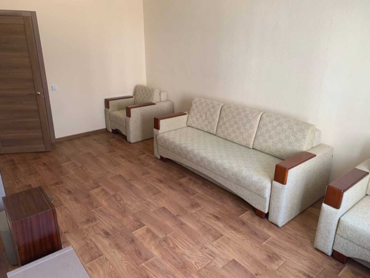 Оренда 3-кімнатної квартири 100 м², Миколи Кібальчича вул., Хвылевого, 1