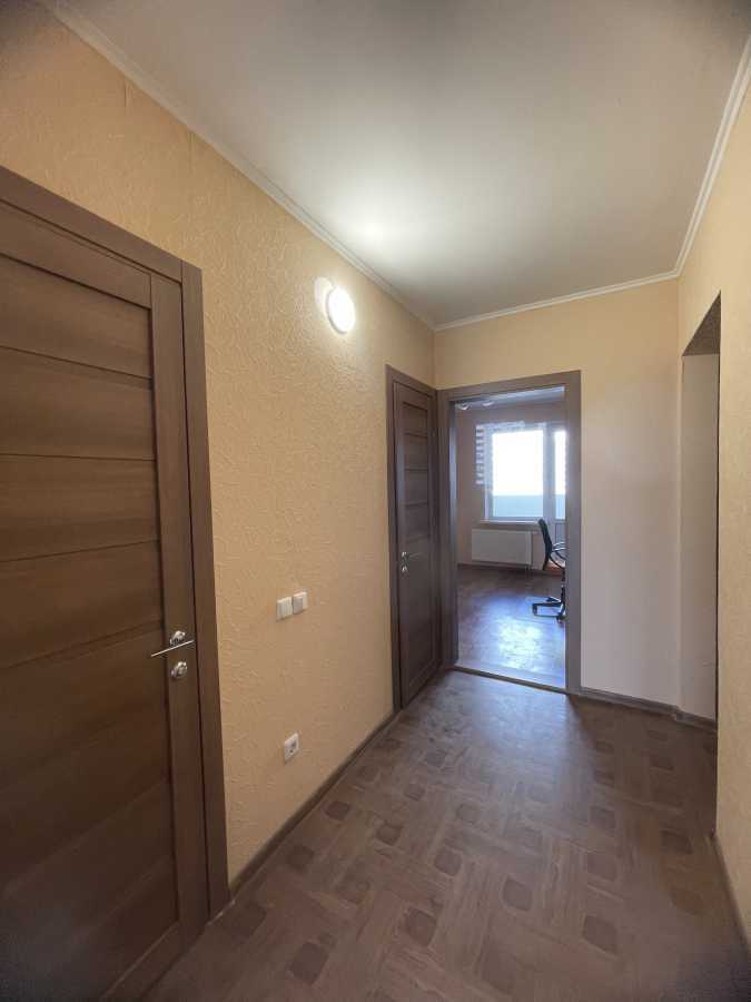 Оренда 3-кімнатної квартири 100 м², Миколи Кібальчича вул., Хвылевого, 1