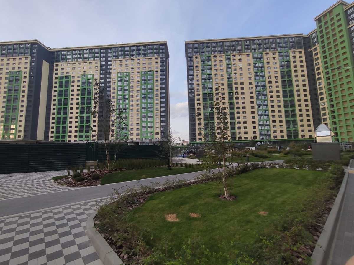 Продаж 3-кімнатної квартири 86 м², Михайла Максимовича вул., 32Б