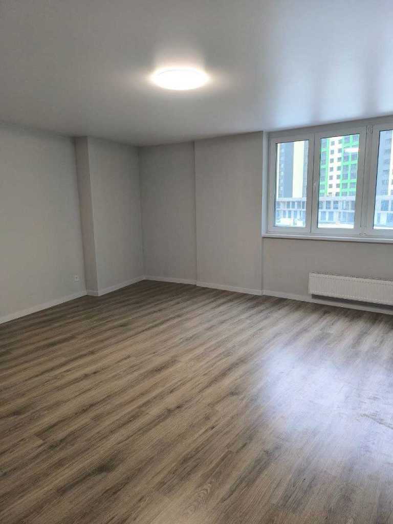 Продаж 3-кімнатної квартири 111.9 м², Михайла Максимовича вул., 32а