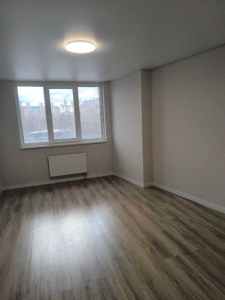 Продаж 3-кімнатної квартири 111.9 м², Михайла Максимовича вул., 32а