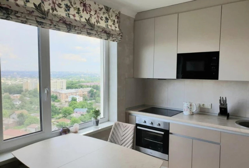 Продажа 2-комнатной квартиры 54 м²