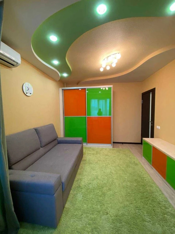 Продажа 3-комнатной квартиры 74 м²