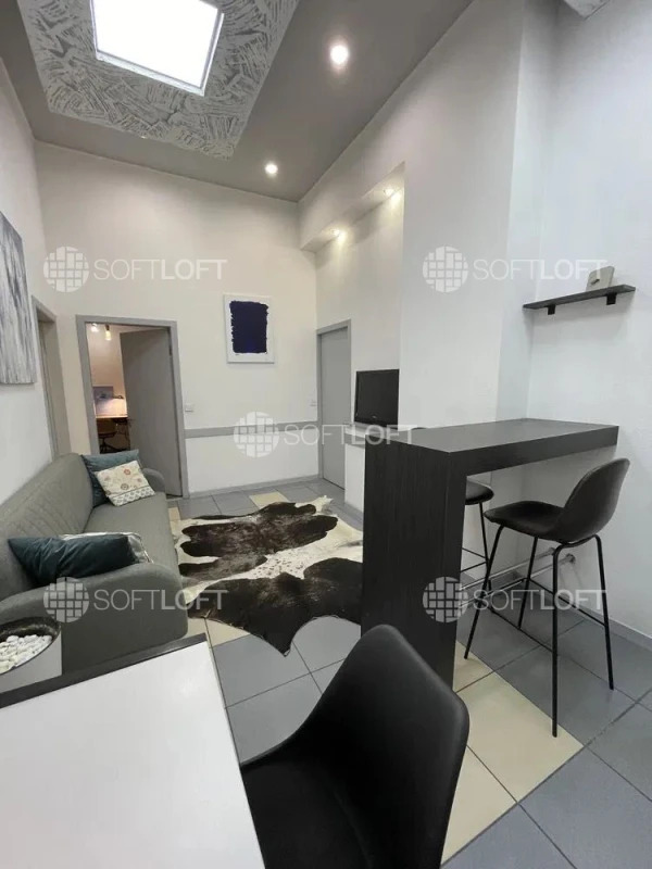 Аренда 3-комнатной квартиры 107 м²