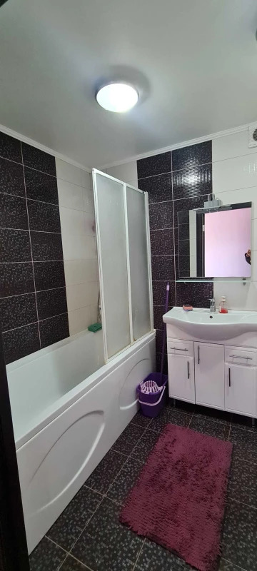 Оренда 2-кімнатної квартири 50 м²