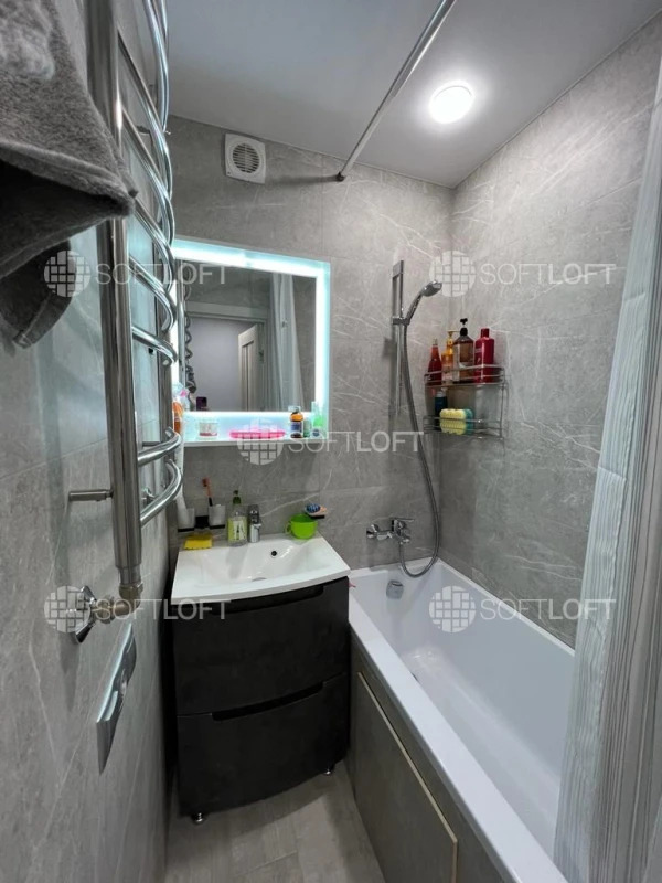 Продажа 1-комнатной квартиры 37 м²