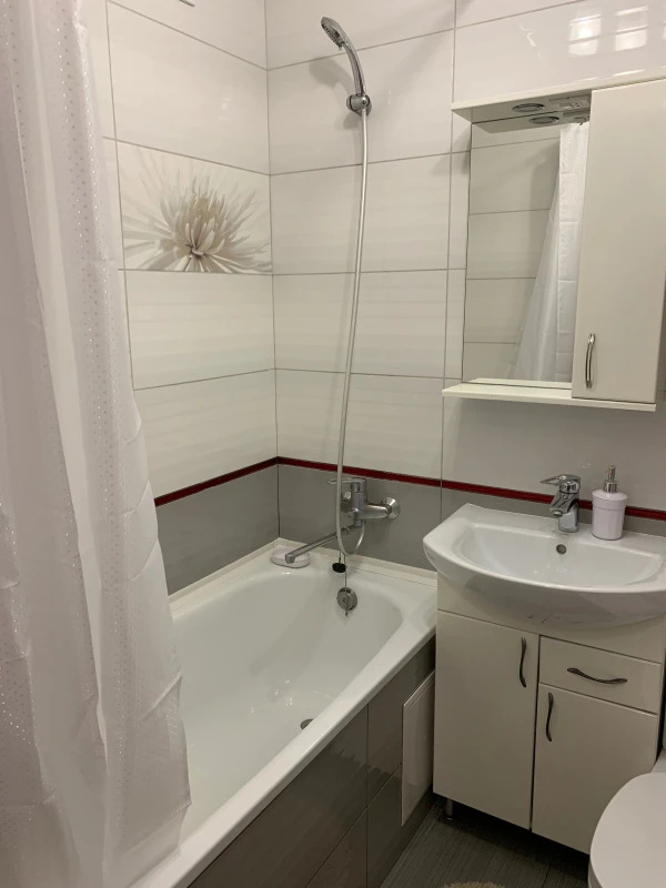 Продажа 1-комнатной квартиры 35 м²