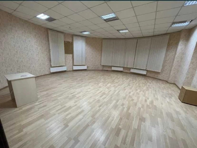 Продаж 5-кімнатної квартири 269 м²