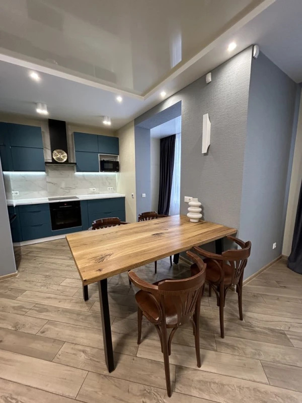Продажа 3-комнатной квартиры 85 м²