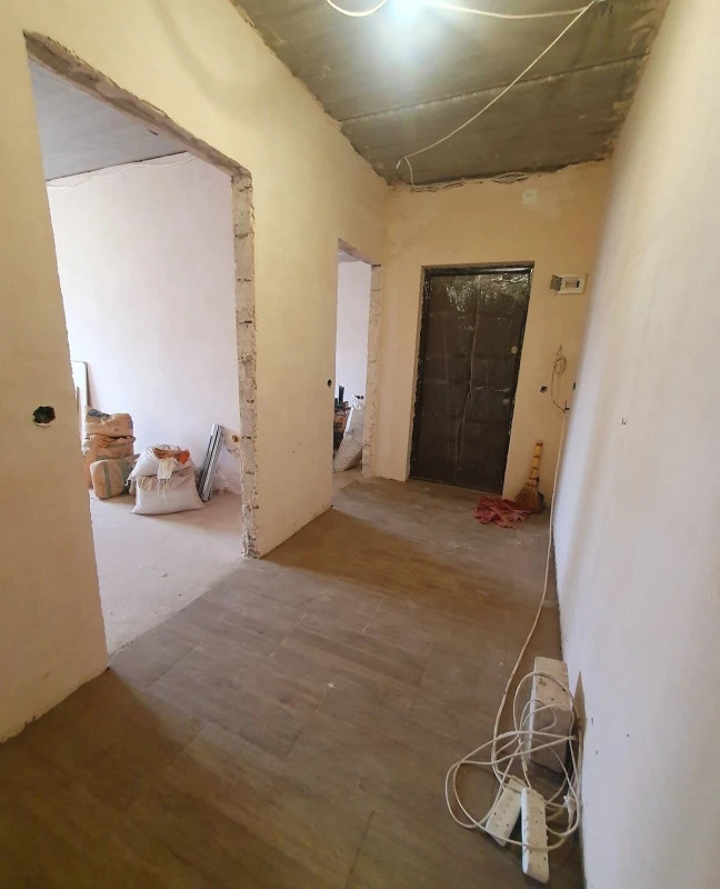 Продаж 2-кімнатної квартири 61 м²