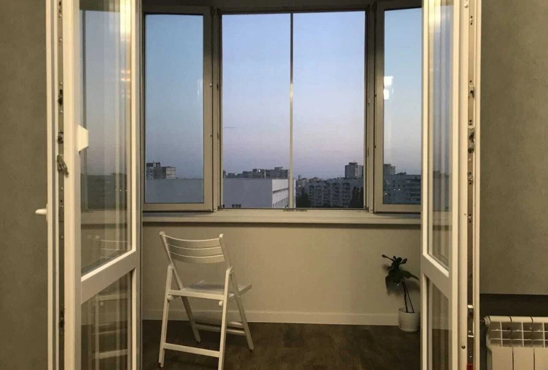 Продаж 2-кімнатної квартири 57 м²
