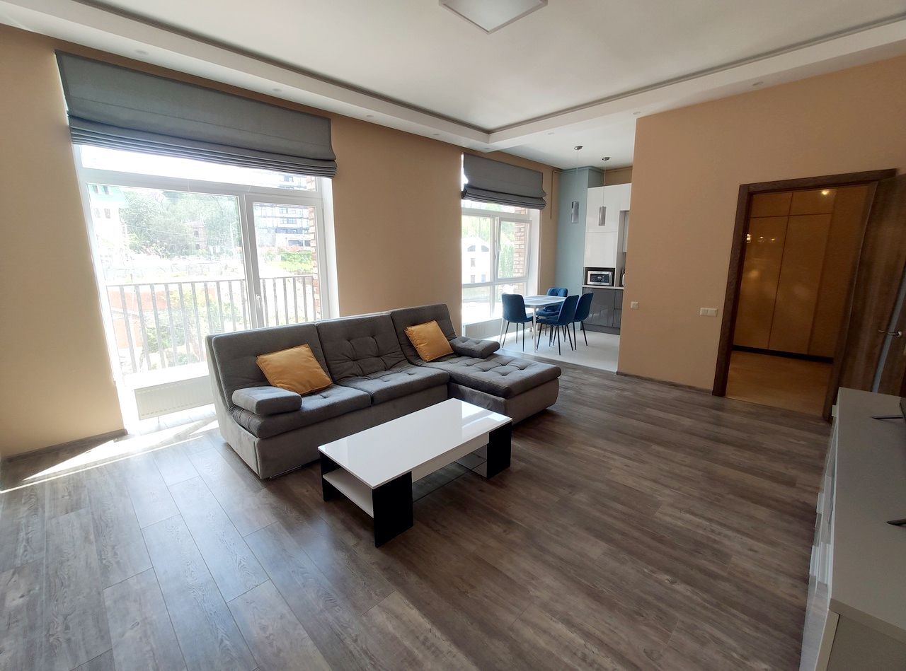 Аренда 2-комнатной квартиры 70 м², Южная ул., 8