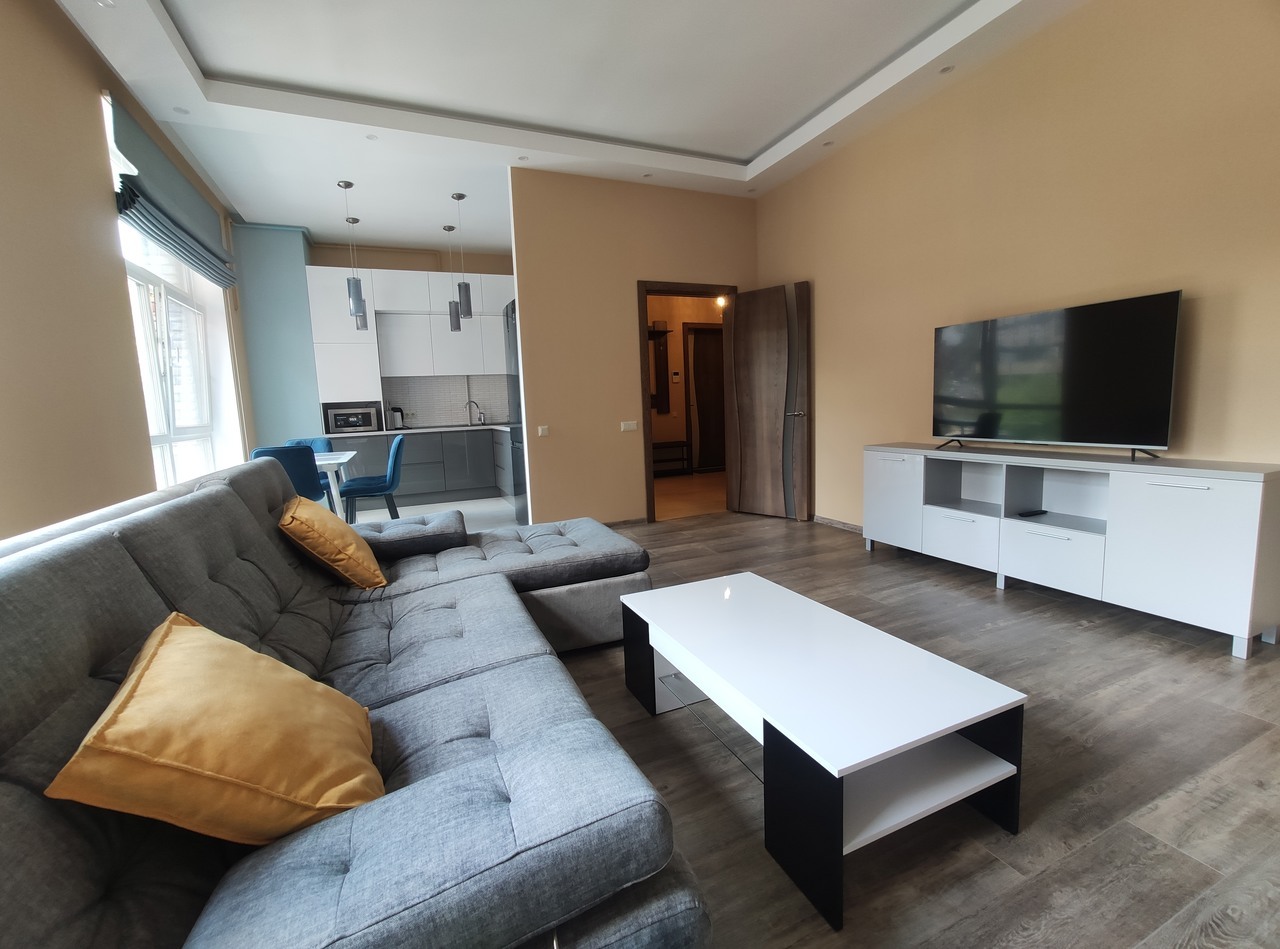 Аренда 2-комнатной квартиры 70 м², Южная ул., 8