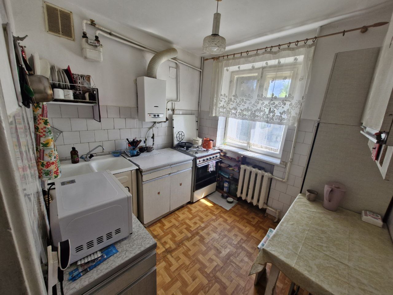 Продаж 2-кімнатної квартири 45.8 м², Білоцерківська вул., 1А