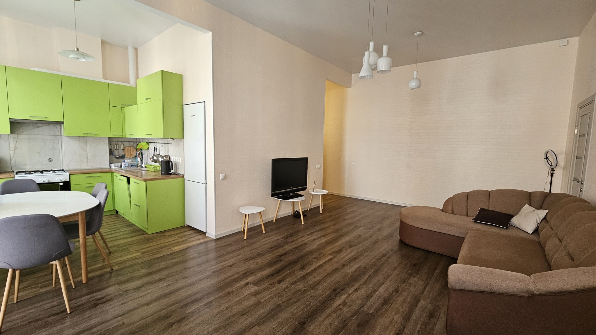 Оренда 2-кімнатної квартири 65 м², Саксаганського вул., 125