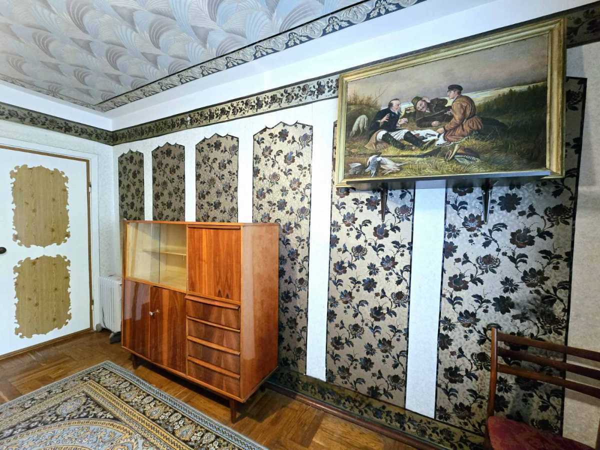 Продажа 3-комнатной квартиры 64 м², Гагарина просп., 84А