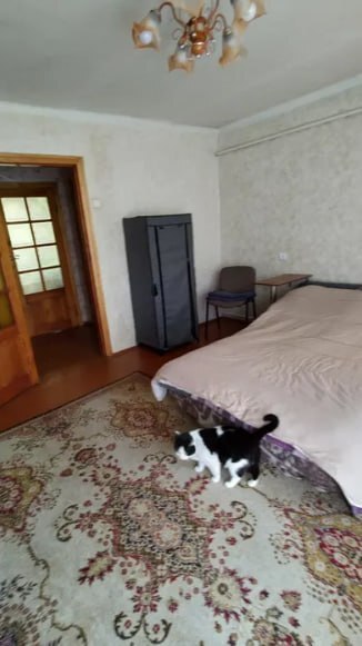 Продаж 2-кімнатної квартири 55.7 м², Першотравнева вул.