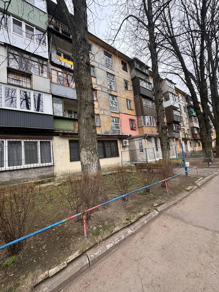 Продажа 2-комнатной квартиры 46 м², Александра Поля просп., 50А